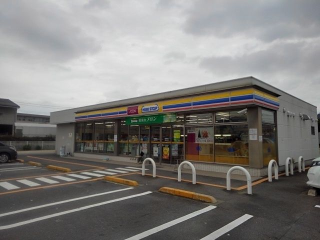 コンビニ　ミニストップ三豊豊中町店（コンビニ）まで600m