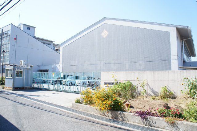 小学校　萱野小学校（小学校）まで1185m