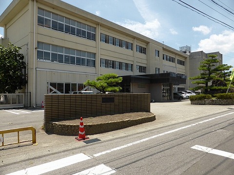 小学校　安城市立丈山小学校（小学校）まで1096m