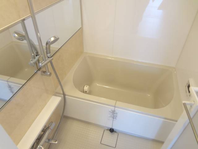 バス・シャワールーム　風呂