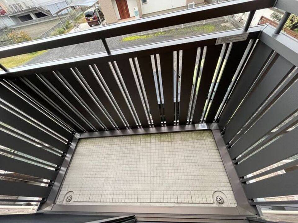 バルコニー　バルコニー