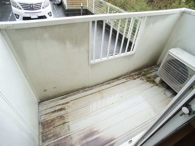 バルコニー　日当たり良好！お洗濯物がたくさん干せます♪
