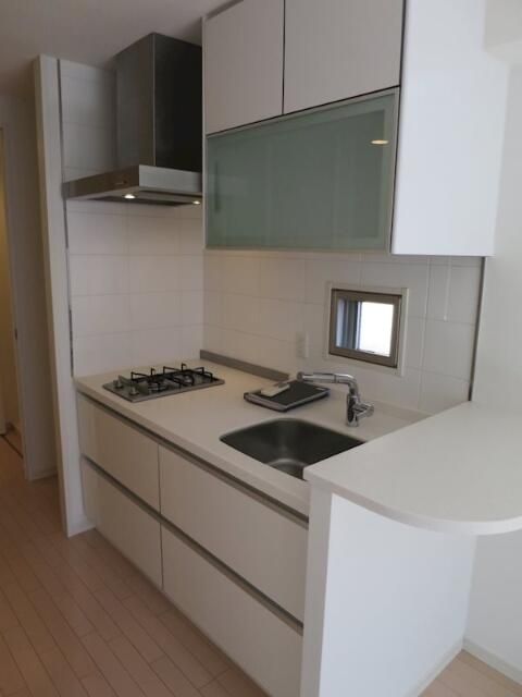 キッチン　※別部屋参考写真