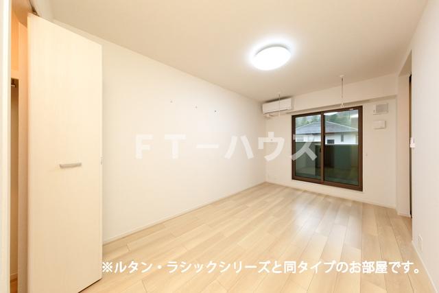 居室・リビング　居室・リビング