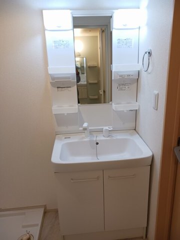 洗面設備　広い洗面スペース