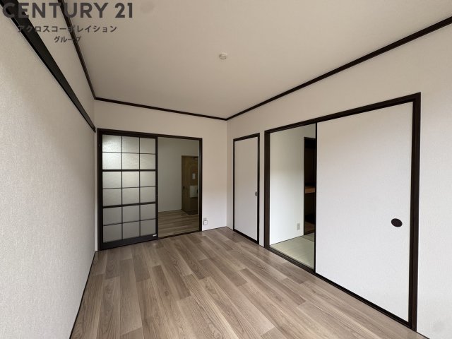 居室・リビング　落ち着いた雰囲気のリビング