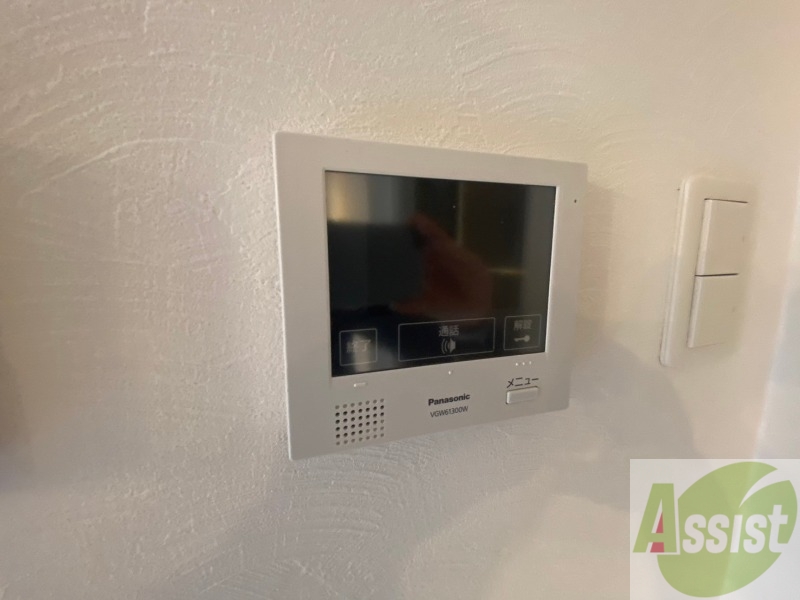 セキュリティ　インターホンは通話ができるので急な訪問があっても安心です。