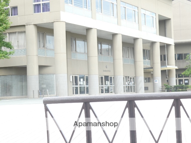 小学校　舞の里小学校（小学校）まで106m