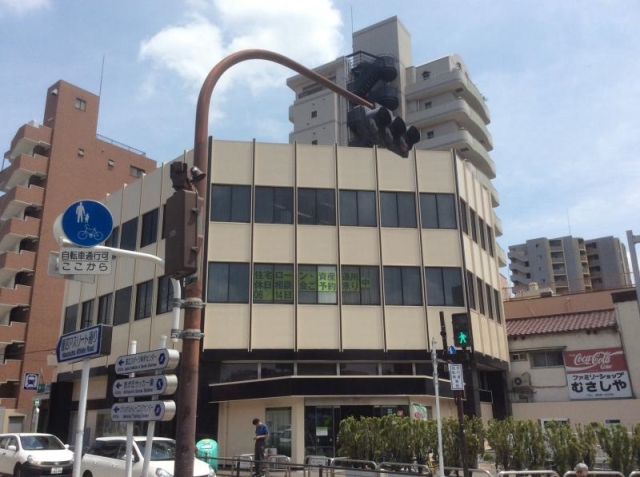 銀行　三井住友銀行志村支店（銀行）まで490m
