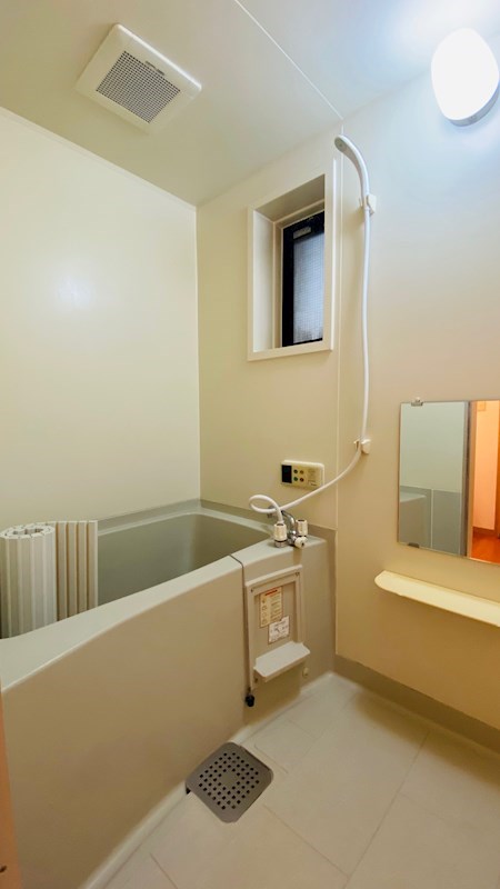 バス・シャワールーム　※現況優先となります。