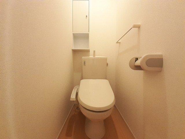 トイレ　シンプルで使いやすいトイレです