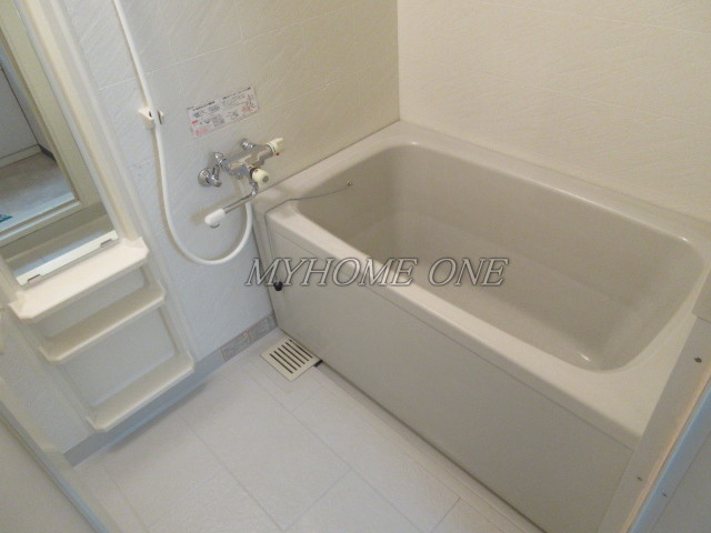 バス・シャワールーム　風呂