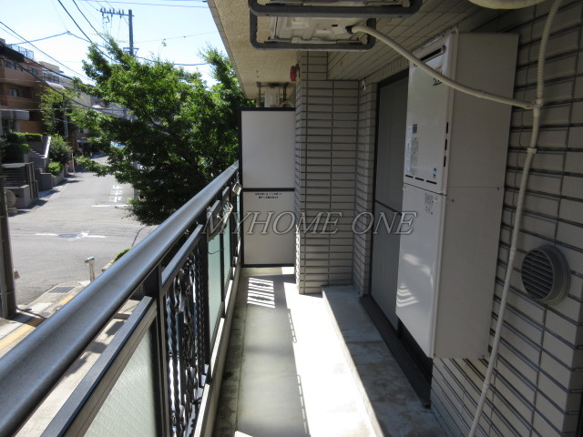 バルコニー　バルコニー