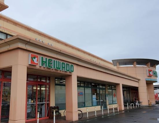 スーパー　平和堂木曽川店（スーパー）まで182m