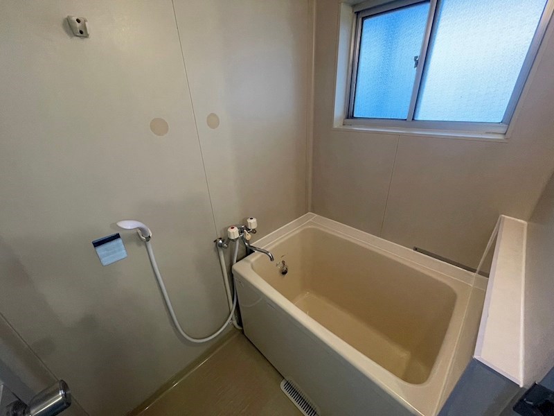 バス・シャワールーム　別部屋参考写真