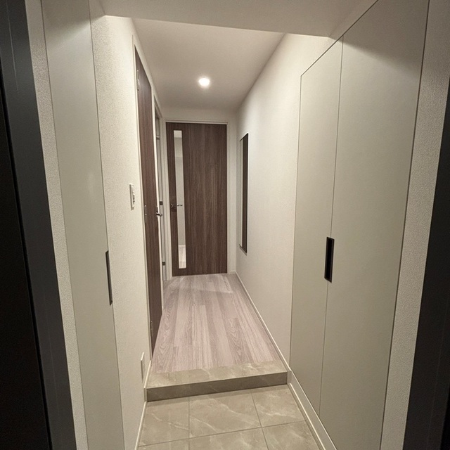 玄関　※写真は同タイプ住戸です。