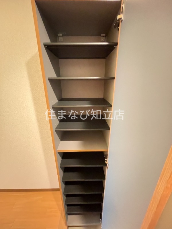 収納　同型別部屋写真