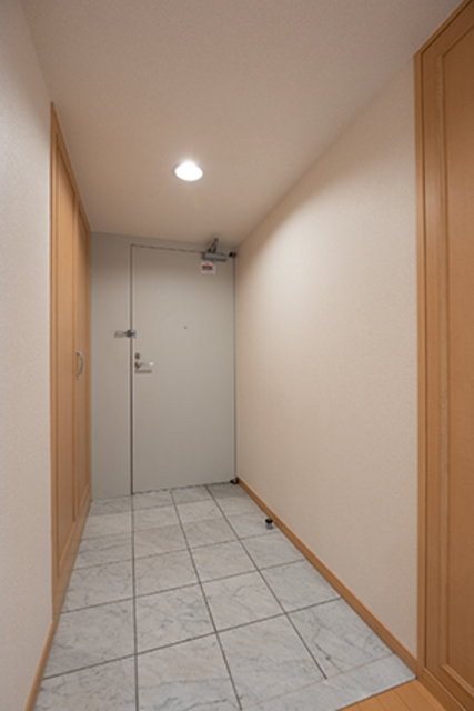 玄関　※写真は同タイプ住戸です。