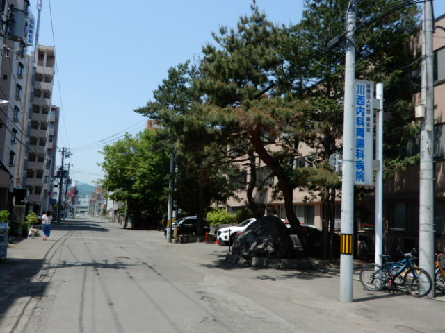 病院　医療法人社団銀杏会川西内科胃腸科病院（病院）まで270m