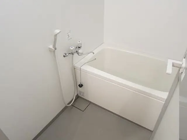 バス・シャワールーム　風呂