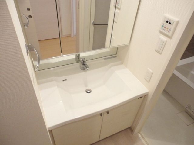 洗面設備　★独立洗面台★