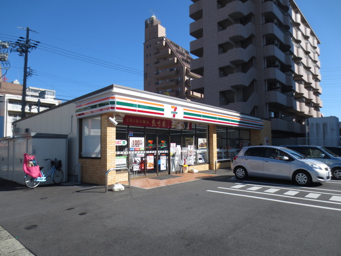 コンビニ　セブンイレブン名古屋原南店（コンビニ）まで175m