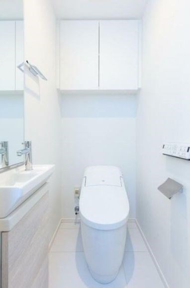 トイレ　別号室参考写真