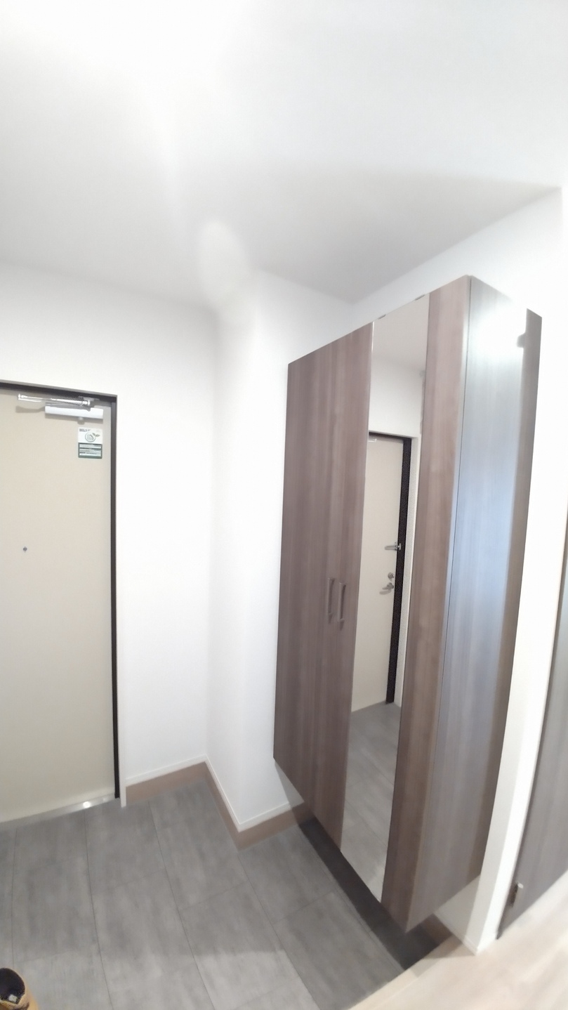 玄関　シューズボックス