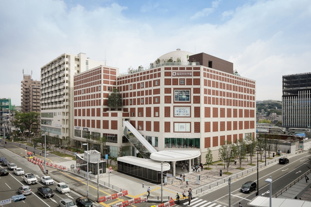 ショッピングセンター　MJR ROPPONMATSU(エムジェイアール ロッポンマ（ショッピングセンター）まで337m