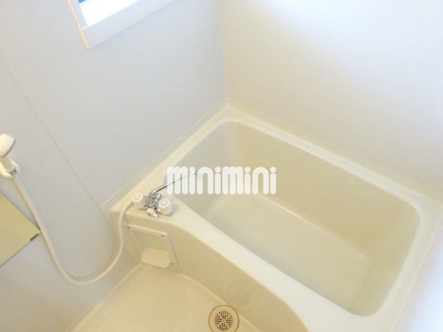 バス・シャワールーム　清潔なバスルーム