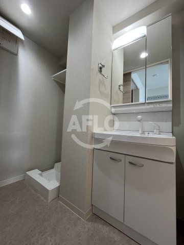 洗面設備　イルリッシュ西中島　洗面台