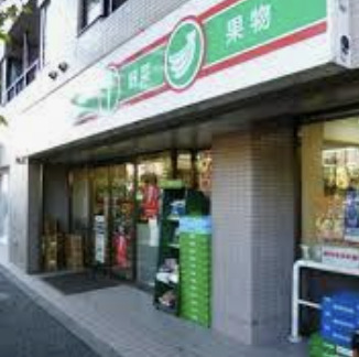 コンビニ　ローソンストア100 LS世田谷代田四丁目店（コンビニ）まで676m