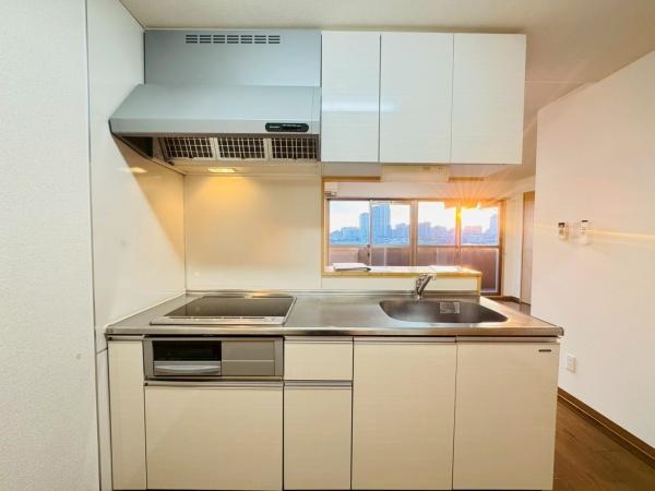 キッチン　同物件別室