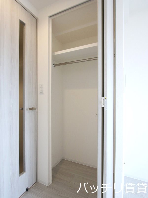 収納　同型タイプの為、現状を優先致します。