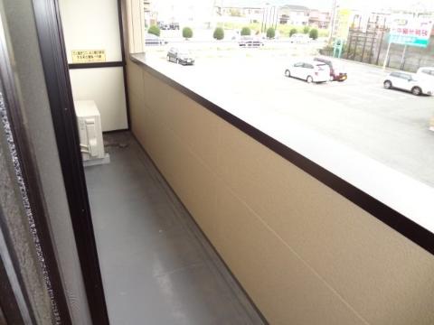 バルコニー　ベランダ