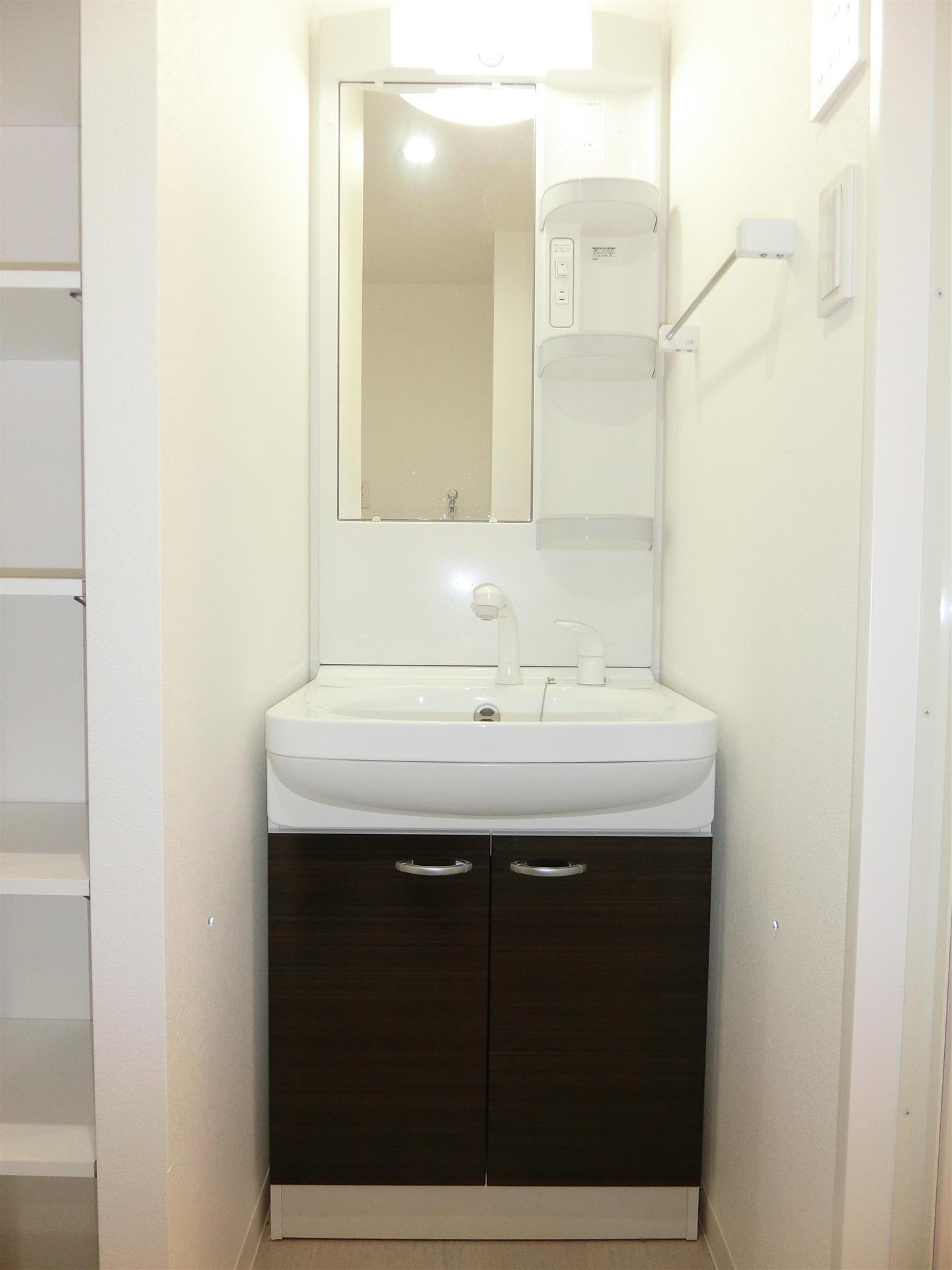 洗面設備　同仕様画像