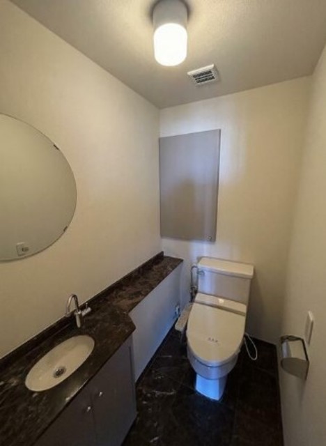 トイレ　参考写真