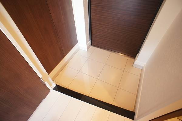 玄関　別号室イメージ