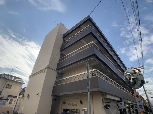 建物外観　駐輪場あります！