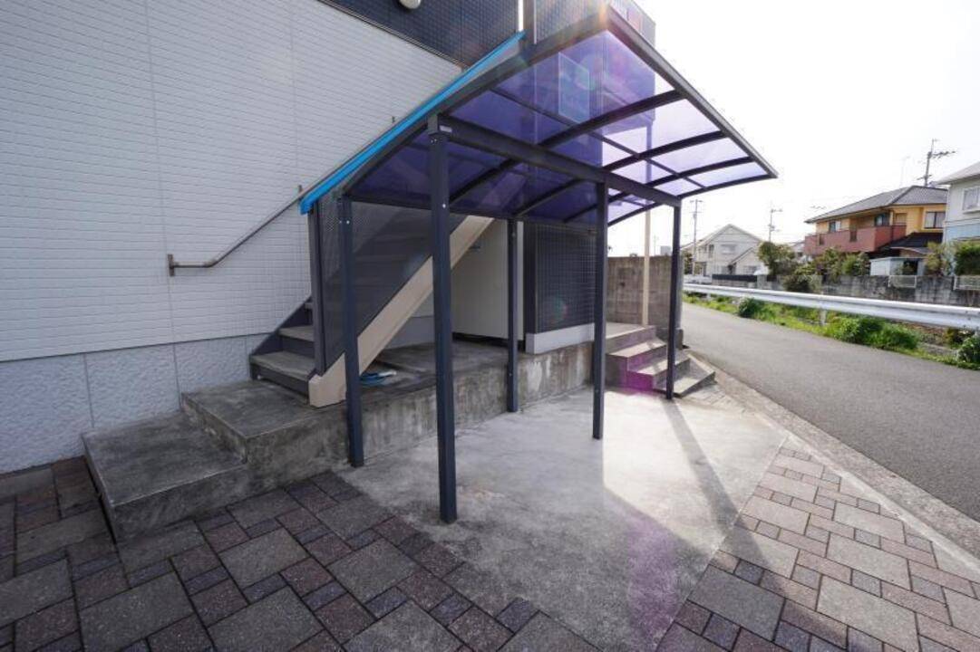 駐車場　駐輪場