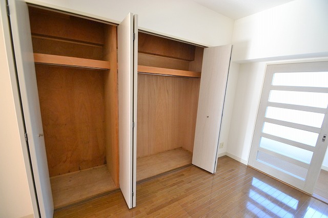 収納　広めのクロゼットに収納可能★