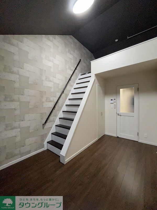 居室・リビング　★お部屋探しは株式会社タウンハウジング東京まで★