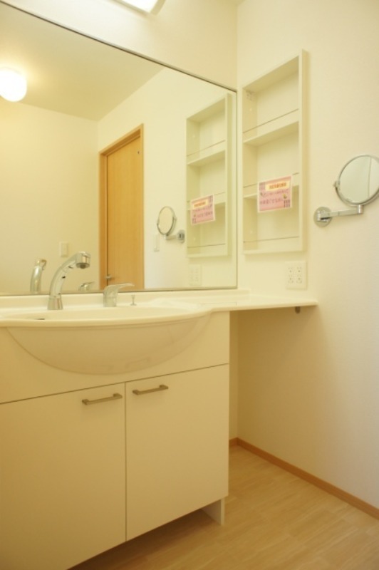 洗面設備　図面と現状に相違がある場合には現状を優先