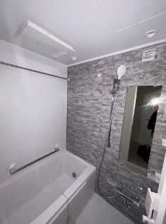 バス・シャワールーム　バス