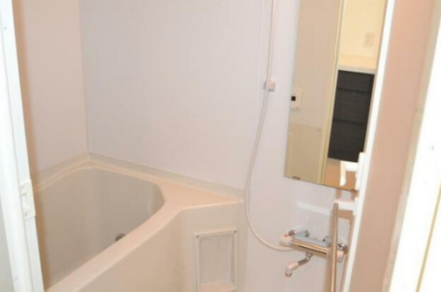 バス・シャワールーム　清潔な浴室！