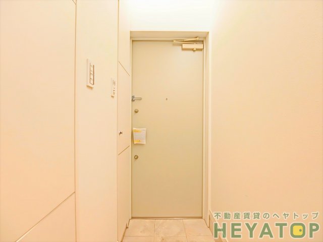 玄関　シューズボックス付き玄関（同仕様写真）