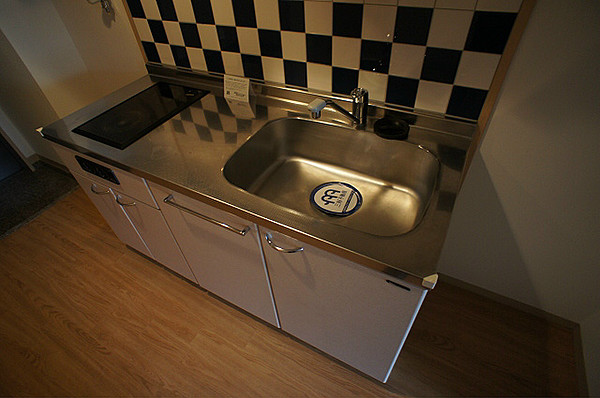 キッチン　写真は別号室です。現況優先になります。