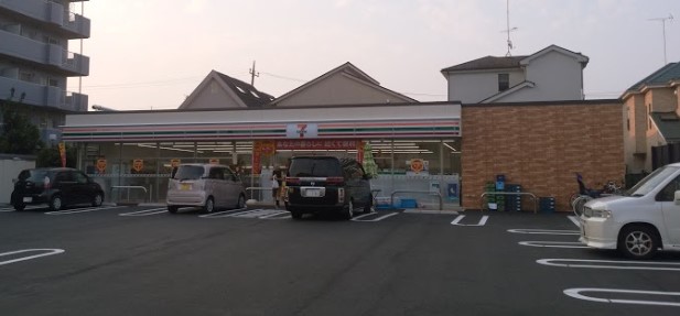 コンビニ　セブンイレブン 相模原相南1丁目店（コンビニ）まで435m