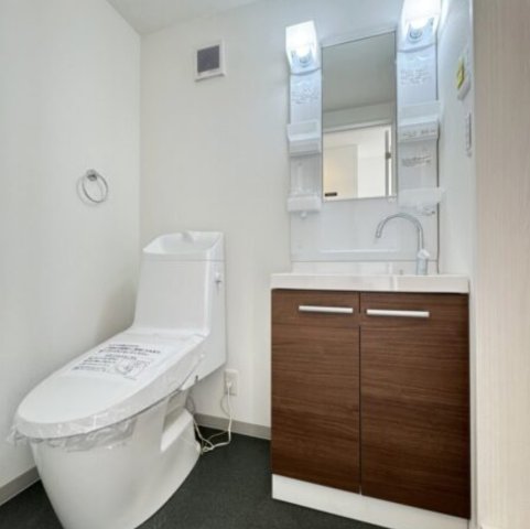 トイレ　別部屋参考写真