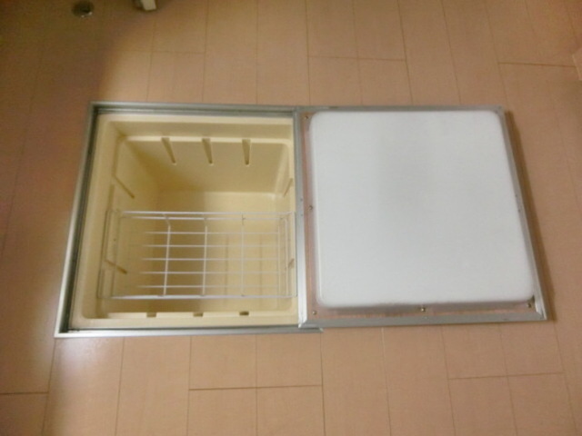 収納　床下収納